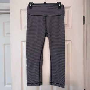 Lululemon capri size 8 leggings